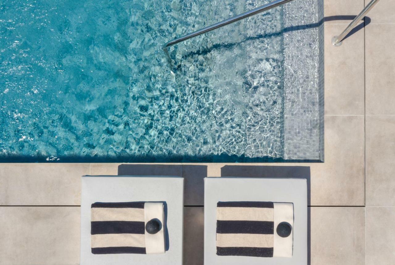 Arota Exclusive Villas Akrotírion Exteriör bild